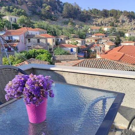 Villa Petroula Kontias 외부 사진